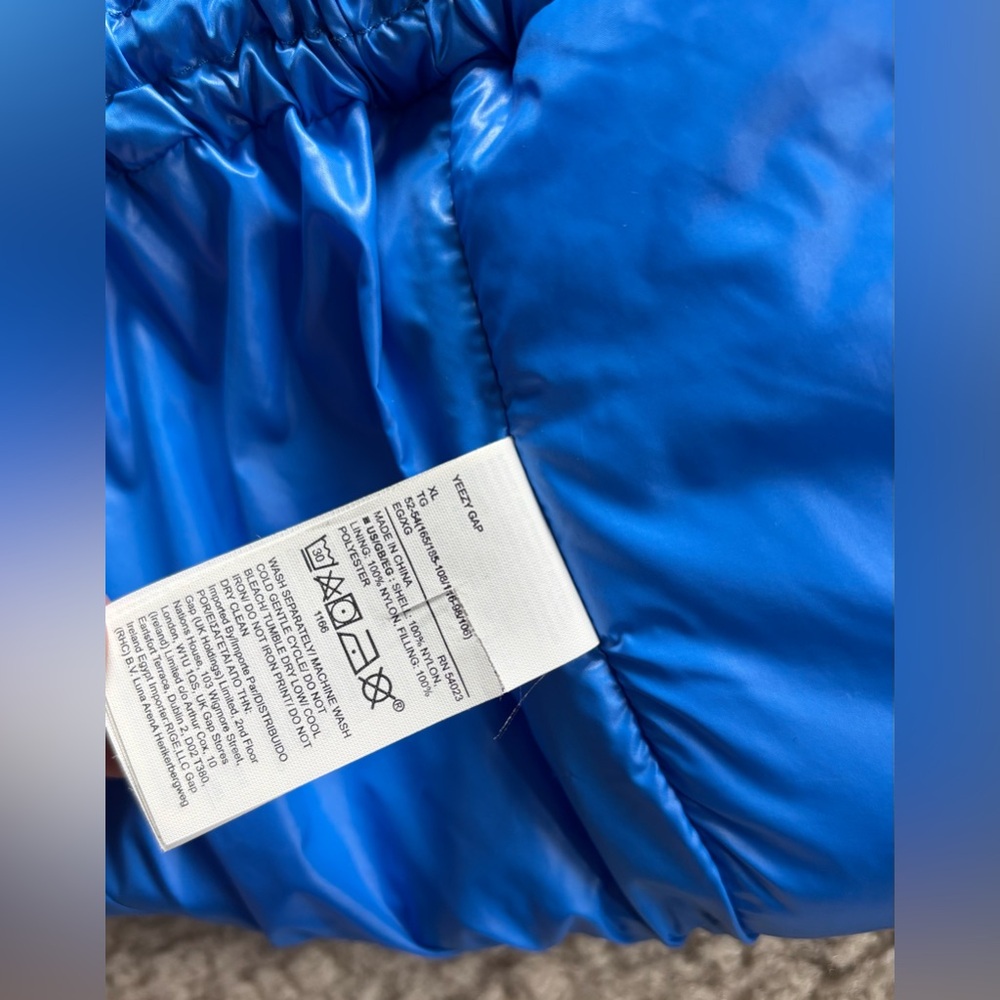 Yeezy x Gap Royal Blue Puffer Jacket - Picture 8 of 13